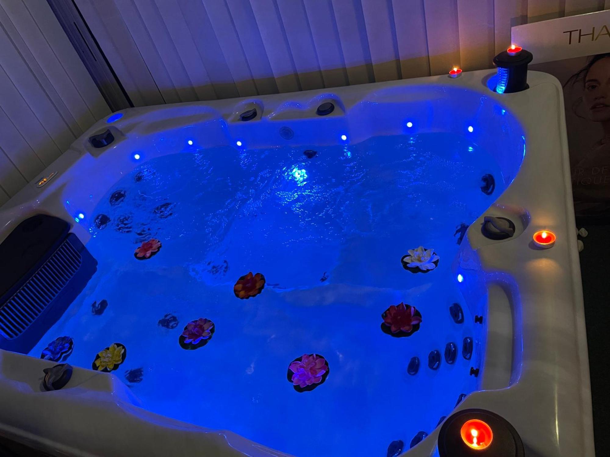 Houdarling Et Hammam Jacuzzi Et Sauna